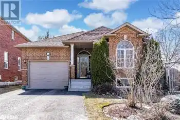 1 VALLEY VIEW Court, Barrie, Ontario L4N0G7, 3 Bedrooms Bedrooms, ,3 BathroomsBathrooms,All Houses,For Sale,VALLEY VIEW,40713853