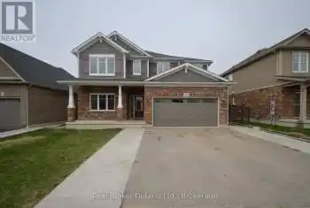 85 Roselawn Crescent, Welland (771 - Coyle Creek), Ontario L3C0B7, 6 Bedrooms Bedrooms, ,4 BathroomsBathrooms,All Houses,For Sale,Roselawn,X12071689