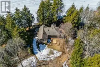 33 Grove Lane, Bancroft, Ontario K0L2L0, 3 Bedrooms Bedrooms, ,2 BathroomsBathrooms,All Houses,For Sale,Grove,X12071143