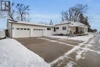 130 Alice Street, Lucan Biddulph (Lucan), Ontario N0M2J0, 3 Bedrooms Bedrooms, ,2 BathroomsBathrooms,All Houses,For Sale,Alice,X12071726