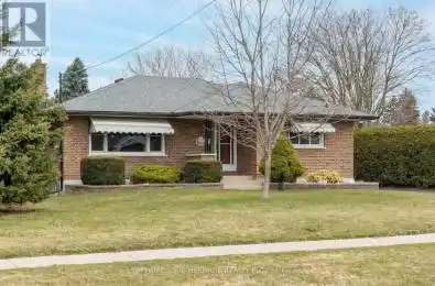 22 Dymond Drive Whitby (Blue Grass Meadows) Ontario L1N3M9