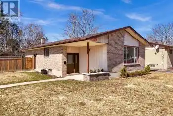 141 Goodfellow Road, Peterborough Central (3 South), Ontario K9J5W9, 3 Bedrooms Bedrooms, ,2 BathroomsBathrooms,All Houses,For Sale,Goodfellow,X12071872