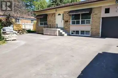 17 Maralim Road Richmond Hill (Crosby) Ontario L4C2K6
