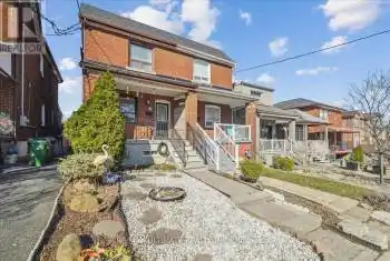 204 Gilbert Avenue, Toronto (Caledonia-Fairbank), Ontario M6E4W5, 3 Bedrooms Bedrooms, ,2 BathroomsBathrooms,All Houses,For Sale,Gilbert,W12071194