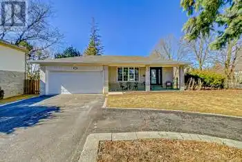 2 CHRISTMAN Court, Markham (Markham Village), Ontario L3P3C8, 3 Bedrooms Bedrooms, ,3 BathroomsBathrooms,All Houses,For Sale,CHRISTMAN,N12072547