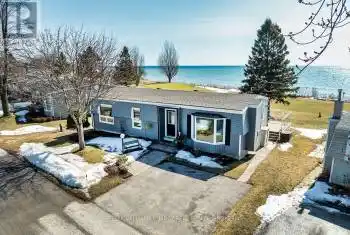 53 The Cove Road, Clarington (Newcastle), Ontario L1B1A9, 2 Bedrooms Bedrooms, ,2 BathroomsBathrooms,All Houses,For Sale,The Cove,E12072673
