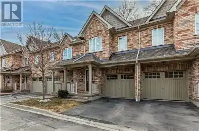 233 DUSKYWING Way Unit# 34 Oakville Ontario L6L0C5