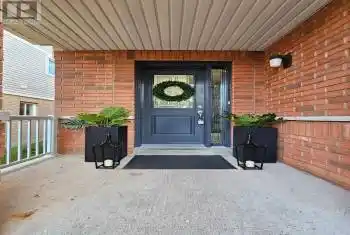 56 Catkins Crescent, Whitby (Taunton North), Ontario L1R2Z8, 4 Bedrooms Bedrooms, ,4 BathroomsBathrooms,All Houses,For Sale,Catkins,E12072577