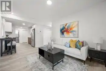 182 BRIDGE Crescent Unit# 9, Palmerston, Ontario N0G2P0, 4 Bedrooms Bedrooms, ,4 BathroomsBathrooms,All Houses,For Sale,BRIDGE,40713501