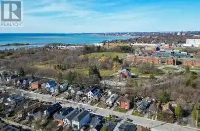 48 Thirteenth Street Toronto (New Toronto) Ontario M8V3H4