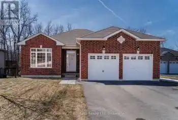 2 Wintergreen Circle, Tay (Victoria Harbour), Ontario L0K2A0, 2 Bedrooms Bedrooms, ,2 BathroomsBathrooms,All Houses,For Sale,Wintergreen,S12072380