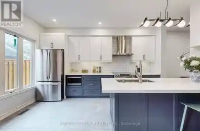 35 Chester Street Oakville (1015 - RO River Oaks) Ontario L6H6J9