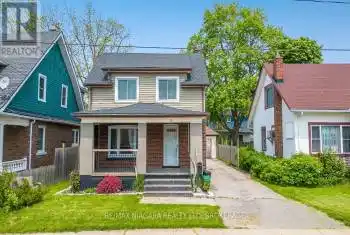 20 Randolph Street, Welland (768 - Welland Downtown), Ontario L3B4C2, 3 Bedrooms Bedrooms, ,3 BathroomsBathrooms,All Houses,For Sale,Randolph,X12073036
