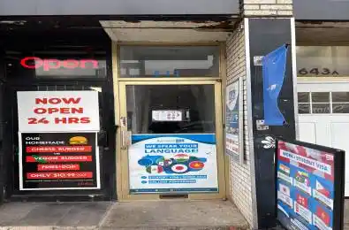 641 Bloor Street Unit# Upper Toronto C02 Ontario M6G 1K9