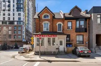 123 MARKET Street Hamilton Ontario L8R1N7