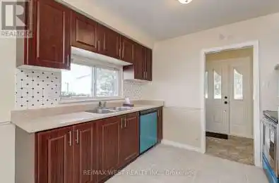 18 Glenforest Road Unit# Upper Lvl Brampton (Northgate) Ontario L6S1K6