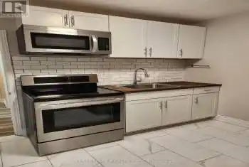 191 Broadway Street Unit# 4, Mississauga (Streetsville), Ontario L5M1H8, 2 Bedrooms Bedrooms, ,1 BathroomBathrooms,Condo,For Rent,Broadway,W12073564