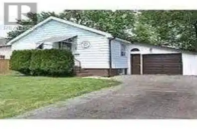 70 Glen Cameron Road Markham (Grandview) Ontario L3T1P7