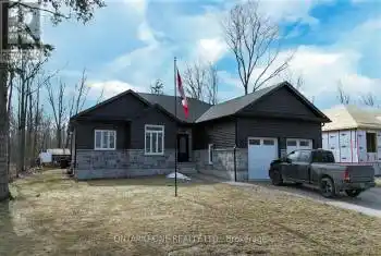 30 Bellehumeur Road, Tiny, Ontario L9M0J1, 3 Bedrooms Bedrooms, ,3 BathroomsBathrooms,All Houses,For Sale,Bellehumeur,S12073674