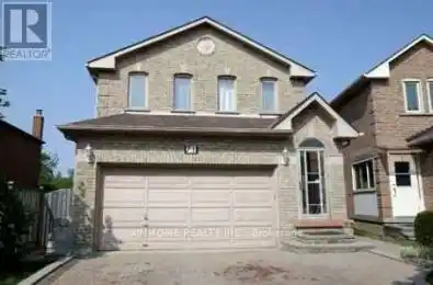 71 Ashmore Crescent Markham (Milliken Mills East) Ontario L3R6V4