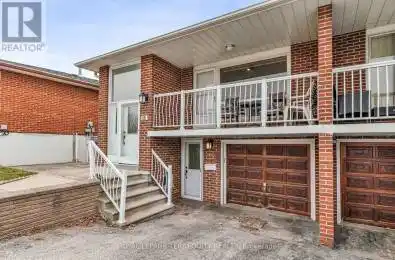 15 Madonna Gardens Toronto (Humber Summit) Ontario M9L2T5