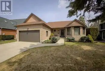 227 Dimson Avenue, Guelph (Kortright East), Ontario N1G3C7, 4 Bedrooms Bedrooms, ,3 BathroomsBathrooms,All Houses,For Sale,Dimson,X12073695