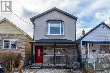 33 Seneca Avenue, Toronto (Rockcliffe-Smythe), Ontario M6N2G7, 3 Bedrooms Bedrooms, ,3 BathroomsBathrooms,All Houses,For Sale,Seneca,W12073702