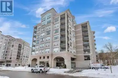 2000 Creekside Drive Unit# 402 Hamilton (Dundas) Ontario L9H7S7
