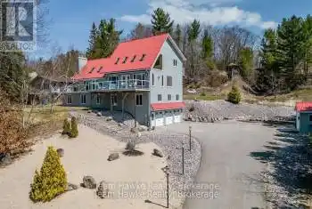 33 Wendake Road, Tiny, Ontario L0L2T0, 6 Bedrooms Bedrooms, ,4 BathroomsBathrooms,All Houses,For Sale,Wendake,S12073928