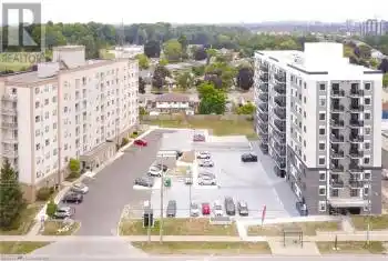 593 STRASBURG Road Unit# 211, Kitchener, Ontario N2E4J1, 2 Bedrooms Bedrooms, ,1 BathroomBathrooms,Condo,For Rent,STRASBURG,40714674