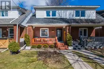 447 Kingswood Road, Toronto (East End-Danforth), Ontario M4E3P4, 3 Bedrooms Bedrooms, ,1 BathroomBathrooms,All Houses,For Sale,Kingswood,E12073711