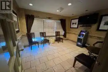 1270 Finch Avenue Unit# Unit 14, Toronto (York University Heights), Ontario M3J3J7, ,Commercial,For Sale,Finch,W12073934