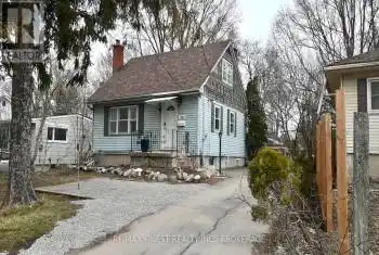 615 Portsmouth Avenue, Kingston (25 - West of Sir John A. Blvd), Ontario K7M1W2, 3 Bedrooms Bedrooms, ,2 BathroomsBathrooms,All Houses,For Sale,Portsmouth,X12074030