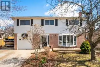 5 Stockman Crescent, Halton Hills (Georgetown), Ontario L7G1J5, 4 Bedrooms Bedrooms, ,3 BathroomsBathrooms,All Houses,For Sale,Stockman,W12074134