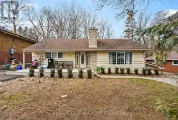 12 Cedar Street, Port Colborne (878 - Sugarloaf), Ontario L3K2T9, ,All Houses,For Sale,Cedar,X12074389