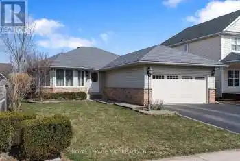 688 Line 2 Road, Niagara-on-the-Lake (108 - Virgil), Ontario L0S1J0, 3 Bedrooms Bedrooms, ,3 BathroomsBathrooms,All Houses,For Sale,Line 2,X11987950