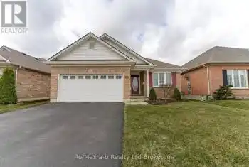 135 Weston Drive, Tillsonburg, Ontario N4G5X1, 2 Bedrooms Bedrooms, ,2 BathroomsBathrooms,All Houses,For Sale,Weston,X11991579