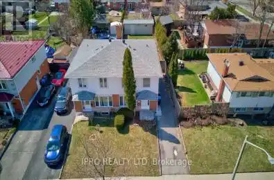 404 Ginger Downs Mississauga (Mississauga Valleys) Ontario L5A3A7