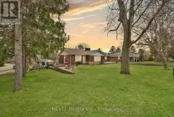 1317 Pelham Street, Pelham (662 - Fonthill), Ontario L0S1E0, 3 Bedrooms Bedrooms, ,2 BathroomsBathrooms,All Houses,For Sale,Pelham,X12074045
