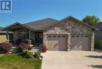 247 SUNSET Drive, West Perth (Mitchell), Ontario N0K1N0, 4 Bedrooms Bedrooms, ,3 BathroomsBathrooms,All Houses,For Sale,SUNSET,X10780665
