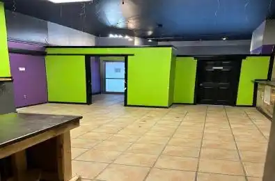 142 Simcoe Street Oshawa Ontario L1H 4G9