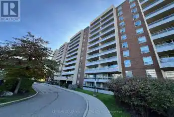 31 Four Winds Drive Unit# 913, Toronto (York University Heights), Ontario M3J1K9, 3 Bedrooms Bedrooms, ,2 BathroomsBathrooms,Condo,For Sale,Four Winds,W12073279