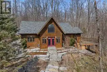 285 McClennan Drive, Smith-Ennismore-Lakefield, Ontario K0L1T0, 2 Bedrooms Bedrooms, ,3 BathroomsBathrooms,All Houses,For Sale,McClennan,X12073929