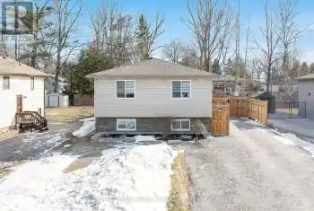3409 Lee Avenue, Severn (West Shore), Ontario L3V0V9, 3 Bedrooms Bedrooms, ,1 BathroomBathrooms,All Houses,For Sale,Lee,S12074707