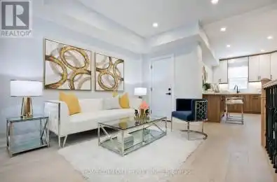 18 Connaught Avenue Toronto (Greenwood-Coxwell) Ontario M4L2V9