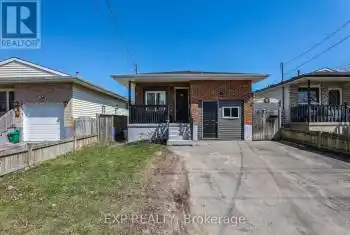 71 Commercial Street, Welland (773 - Lincoln/Crowland), Ontario L3B5Y8, 5 Bedrooms Bedrooms, ,2 BathroomsBathrooms,All Houses,For Sale,Commercial,X12074627