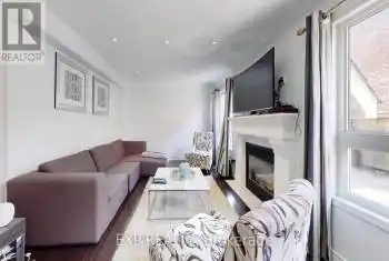 67 Lockheed Crescent Unit# Upper Unit, Brampton (Fletcher's Meadow), Ontario L7A3G4, 5 Bedrooms Bedrooms, ,3 BathroomsBathrooms,All Houses,For Rent,Lockheed,W12074674