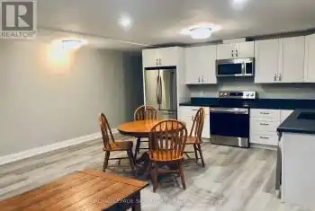 36 Branstone Road Unit# 1, Toronto (Caledonia-Fairbank), Ontario M6E4E4, 2 Bedrooms Bedrooms, ,1 BathroomBathrooms,All Houses,For Rent,Branstone,W12074727