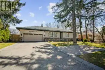 2054 Rebecca Street, Oakville (1001 - BR Bronte), Ontario L6L2A2, 4 Bedrooms Bedrooms, ,3 BathroomsBathrooms,All Houses,For Sale,Rebecca,W12074460