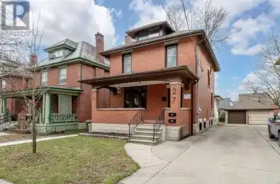 27 BELGRAVE Avenue London Ontario N6C4B3